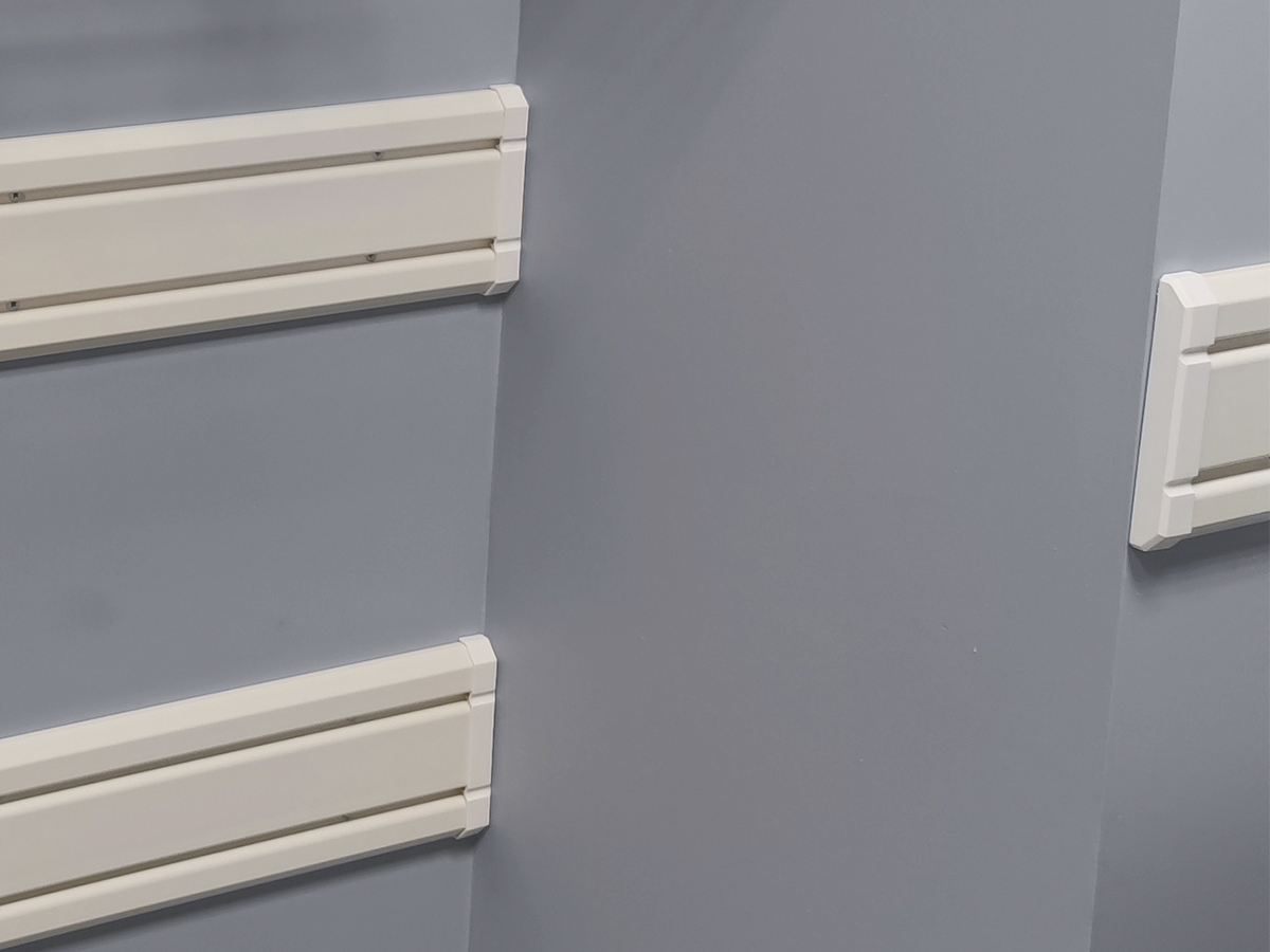 Заглушка белая