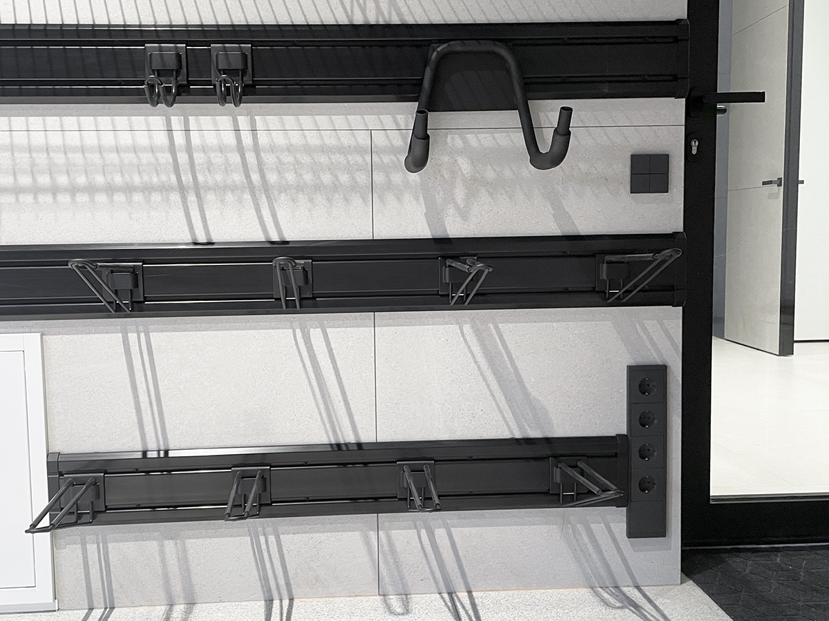 Заглушка черная