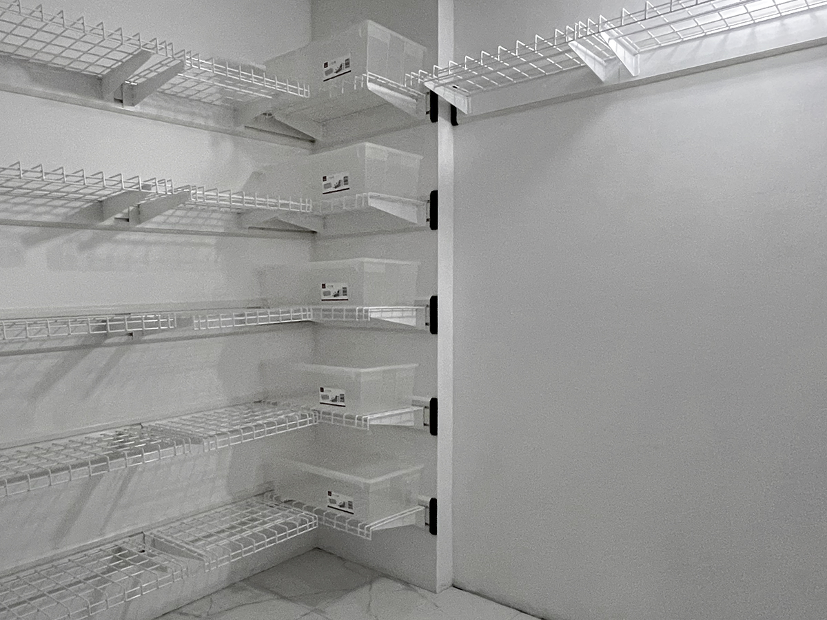 Заглушка черная