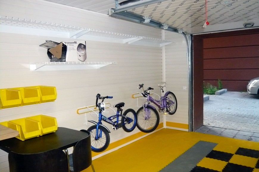 отделка стен  панелями TekPanels при обустройстве гаража от компании GarageTek