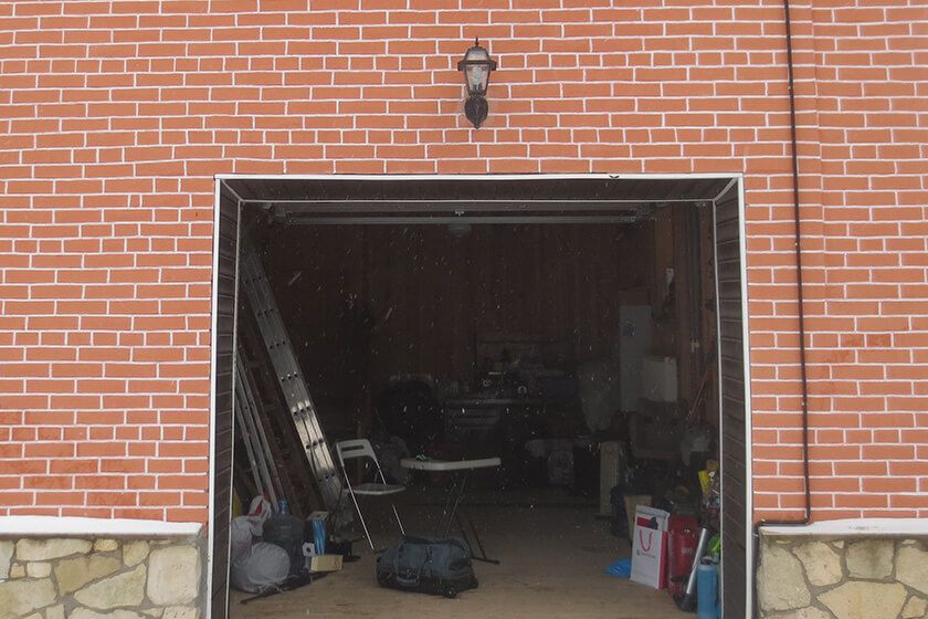 Как построить гараж из шлакоблоков своими руками